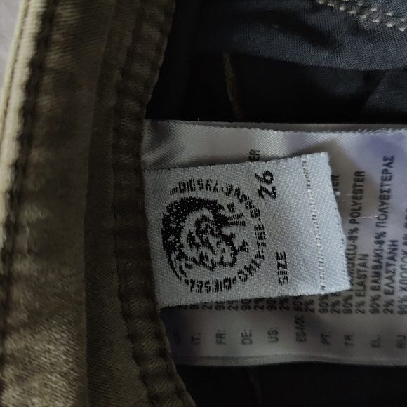 Diesel Thommer CB-NE 069FH JoggJeans Size 26x32 - Picture 6 of 11